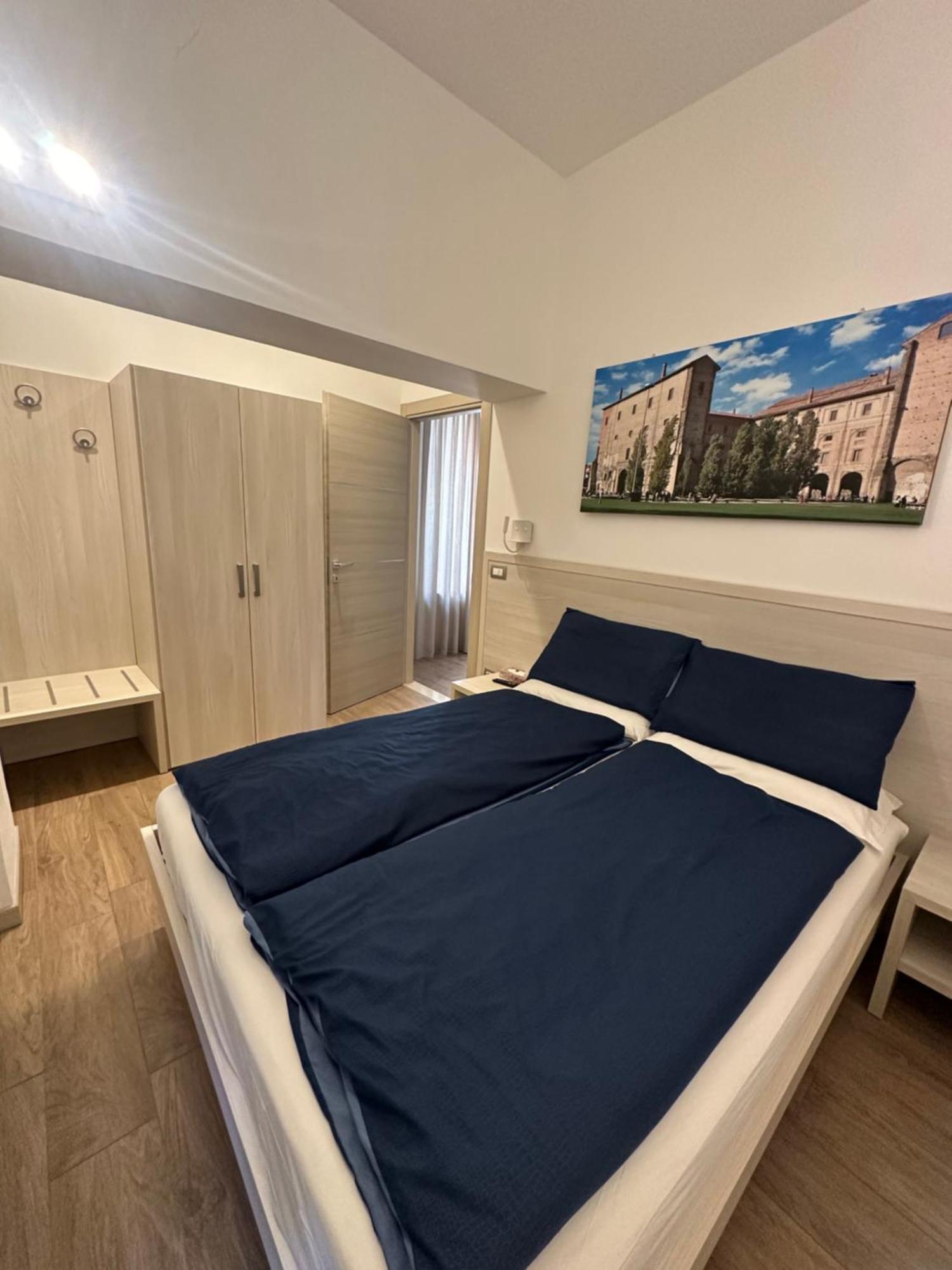 Residenza Pezzani Hotel Parma Ngoại thất bức ảnh