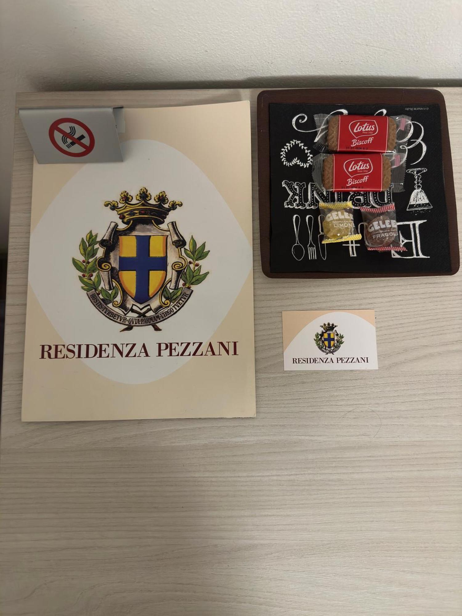 Residenza Pezzani Hotel Parma Ngoại thất bức ảnh